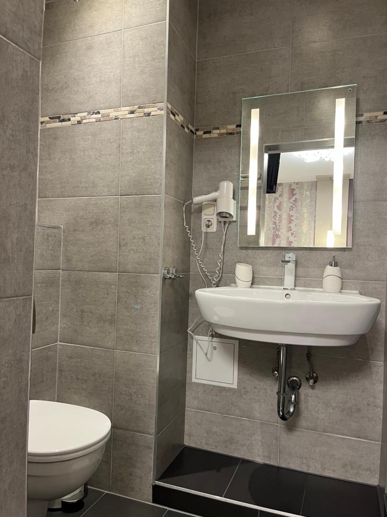 Hotel Amadea Salzburg Buitenkant foto
